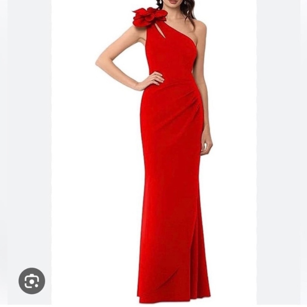 Xscape Gown
